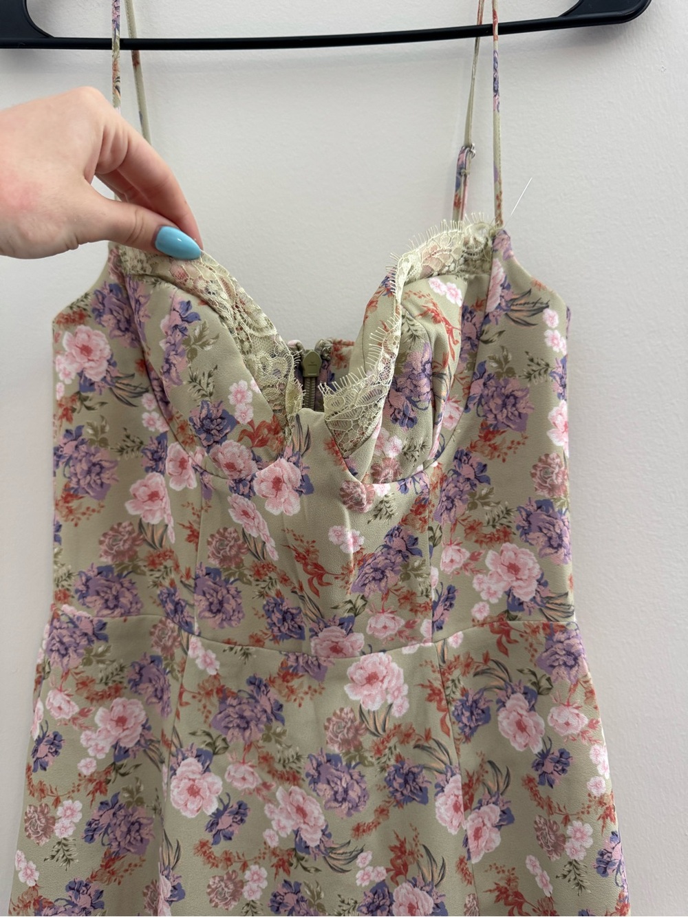 House of Cb NWT Charlotte Peony Print Midi Sundress - Picture 6 of 12